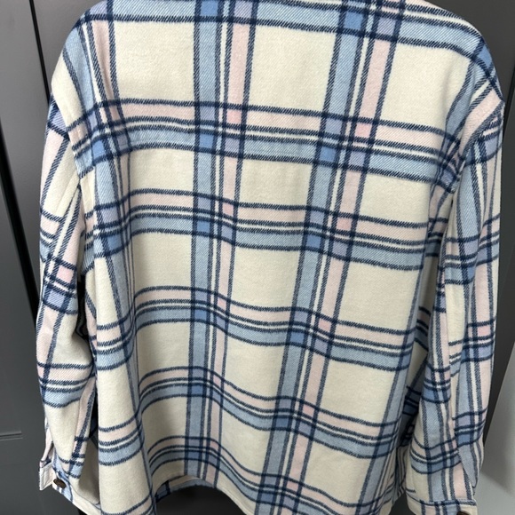 Gap Shacket - Picture 4 of 6